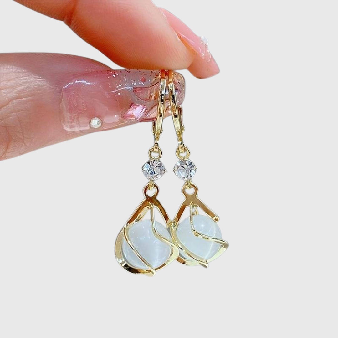 MONIQUE | ARETES ELEGANTES DE ÓPALO