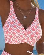 Twee-delige Bikini Met Bh-Snit En Diamantpatroon