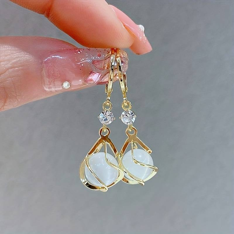 MONIQUE | ARETES ELEGANTES DE ÓPALO